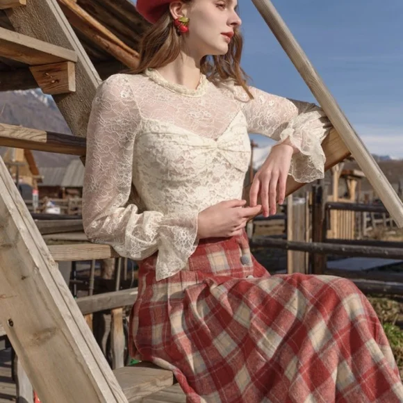 Lacemade Snowmelt Melody Underlay blouse - Picture 1 of 3